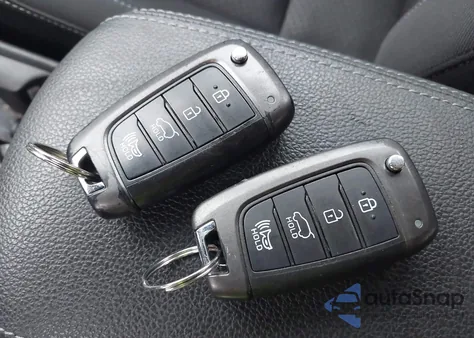 2020 Hyundai Elantra Gt from USA, damaged, VIN KMHH35LEXLU132674